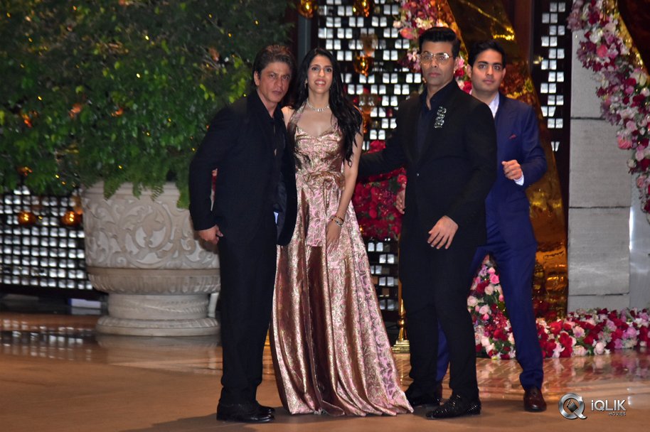 Akash-Ambani-and-Shloka-Mehta-Engagement-Photos